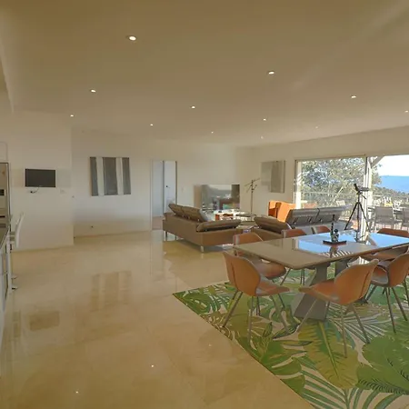Σπίτι διακοπών 6 Pieces Avec Piscine Chauffee Et Vue Mer A Village - Fr-1-61-489